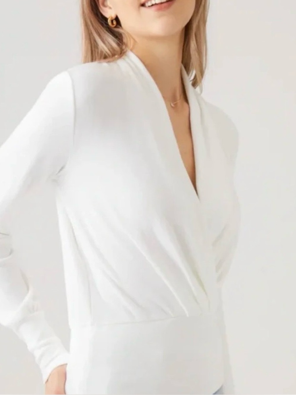 OGL WHITE SURPLICE LONG SLEEVE TOP NWT